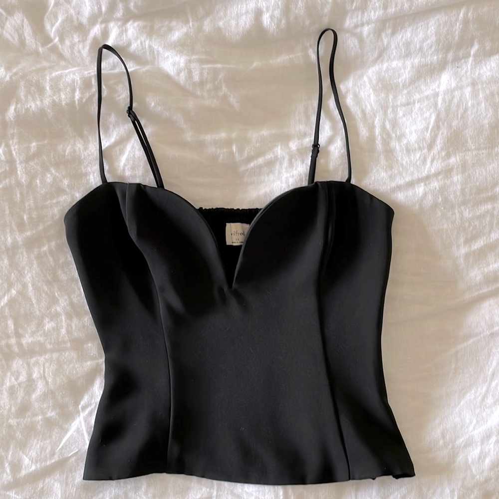 ARITZIA (Wilfred) NOVELLA BLACK BUSTIER CAMISOLE- size XS